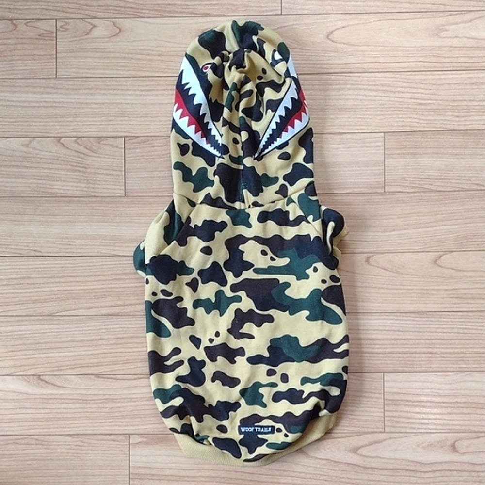 Woof Trails Camo Shark Fleece Lined Dog Hoodie Size XXL